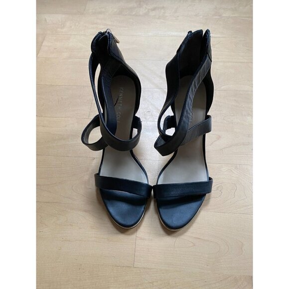 Kenneth Cole NY  "Brooke Cross" Black Women sz 8 NEW heel sandal strappy - Picture 5 of 8